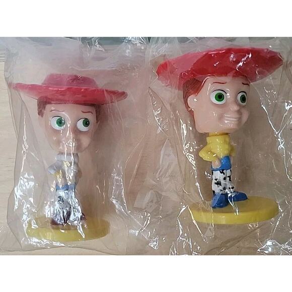 Lot of Two Disney Pixar Toy Story Kellogg's Bobble Heads 2003 Factory Sealed - Picture 2 of 5